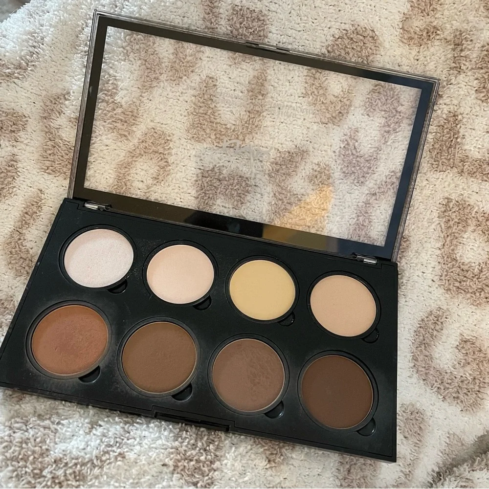 NYX Highlight & Contour Pro Palette